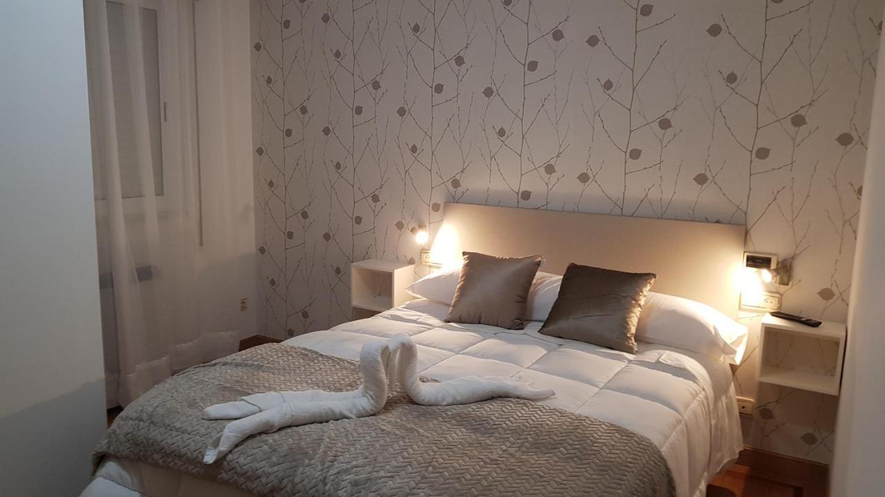 Apartamentos Shalom Ribadeo Zewnętrze zdjęcie