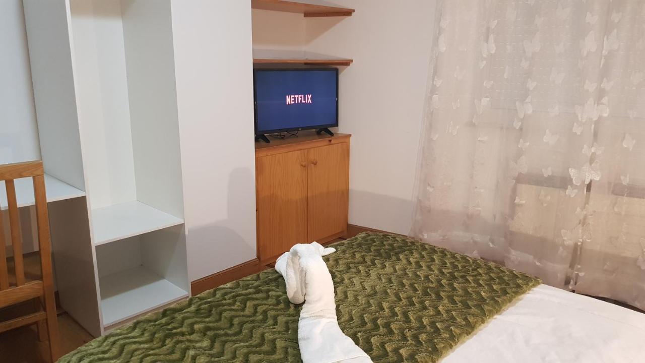 Apartamentos Shalom Ribadeo Zewnętrze zdjęcie